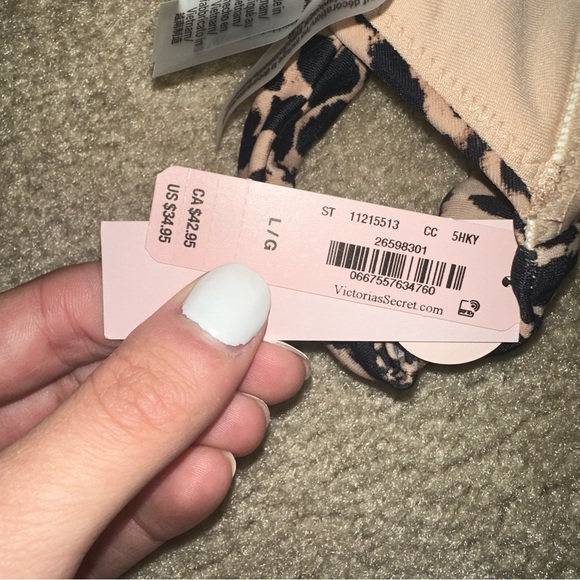 Victoria Secrets Halter Push Up Swim Top - Picture 4 of 4